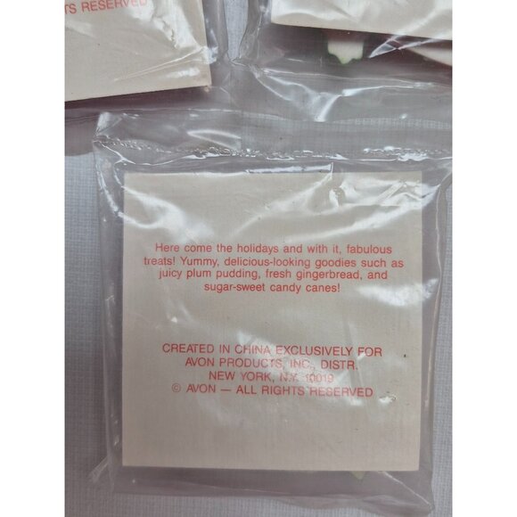 Vintage Avon Christmas Magnets Candy Cane Gingerbread House - Picture 6 of 6